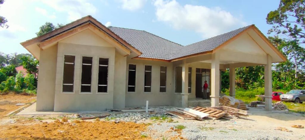 bina rumah atas tanah sendiri