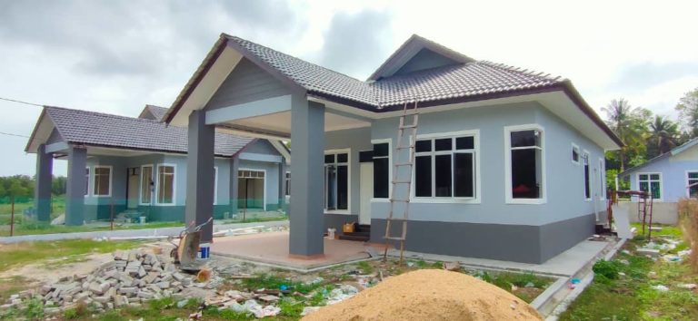 bina rumah atas tanah sendiri