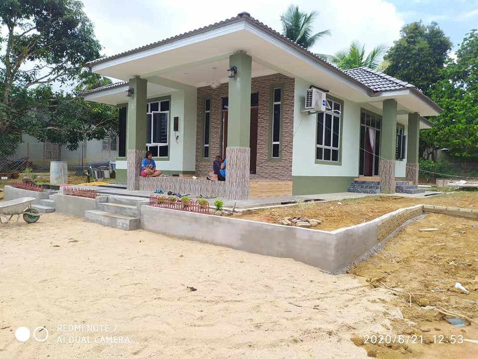 bina rumah atas tanah sendiri