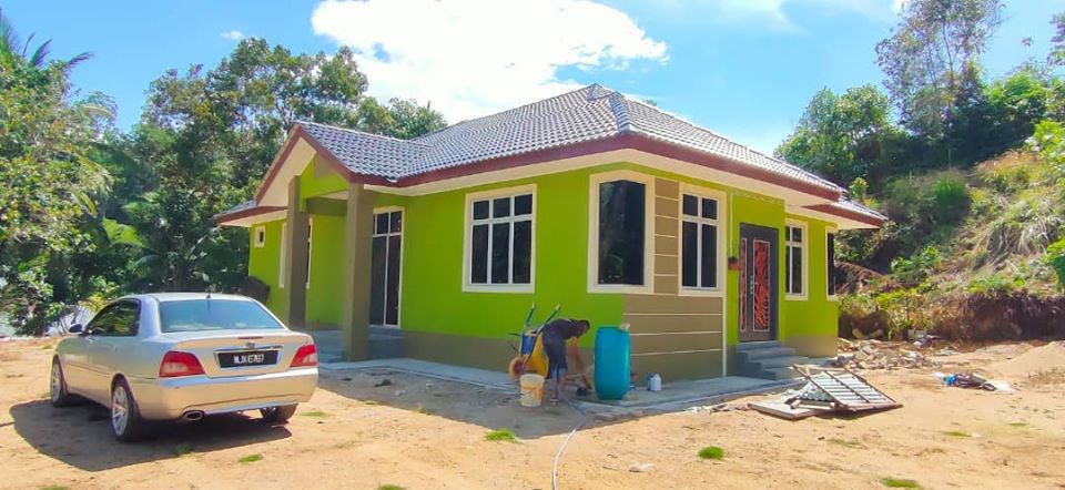 bina rumah atas tanah sendiri